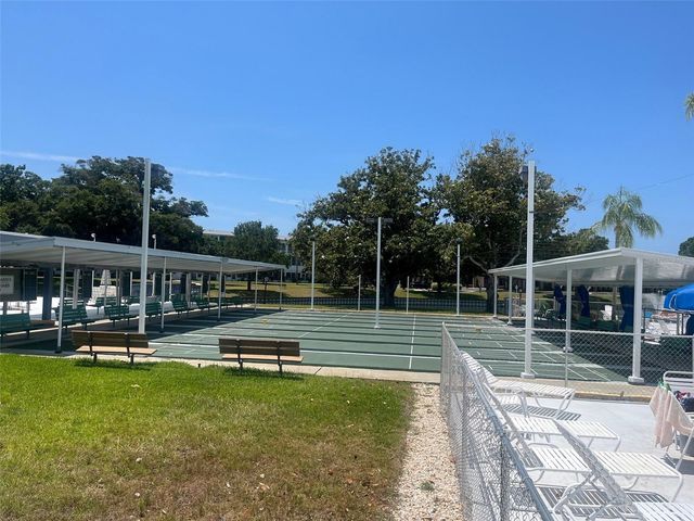8325 112TH STREET 106, Seminole, FL 33772