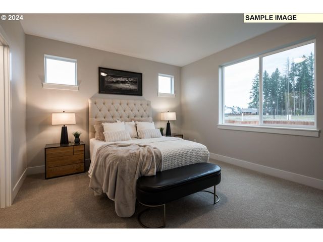 2080 S RIVER Rd, Kelso, WA 98626