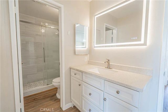 24430 Nicklaus Drive L2, Valencia, CA 91355