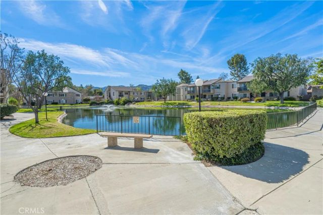 24430 Nicklaus Drive L2, Valencia, CA 91355