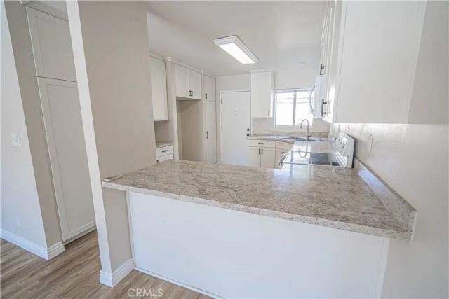 24430 Nicklaus Drive L2, Valencia, CA 91355