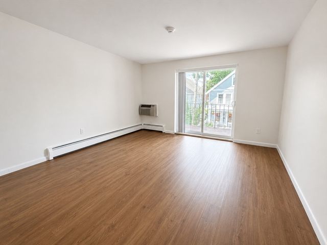 350 Highland Ave L2, Everett, MA 02148