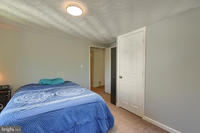 5615 N FRONT ST, Harrisburg, PA 17110