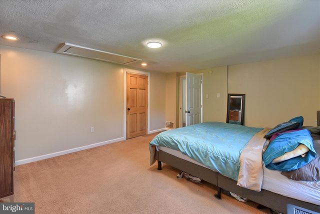 5615 N FRONT ST, Harrisburg, PA 17110
