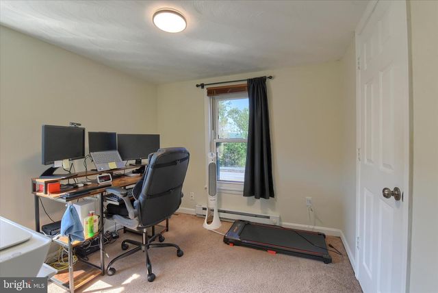 5615 N FRONT ST, Harrisburg, PA 17110