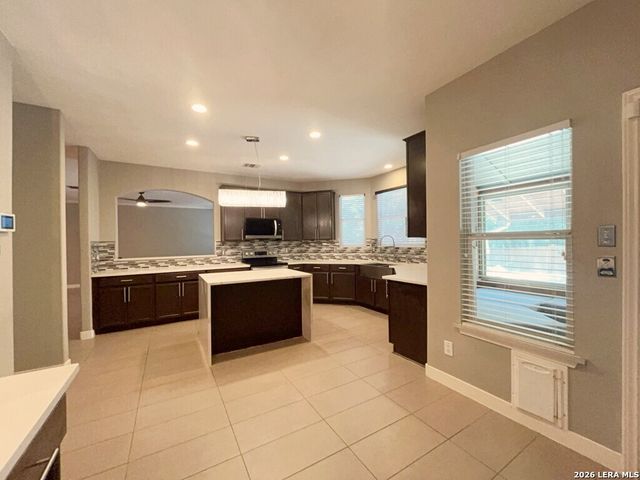 8708 Laurel Canyon, Universal City, TX 78148