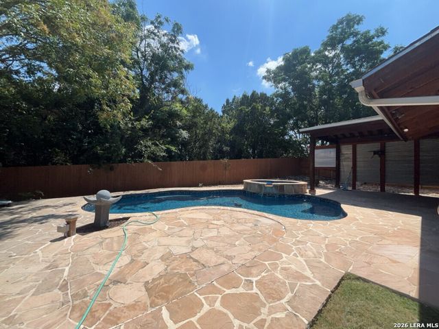 8708 Laurel Canyon, Universal City, TX 78148