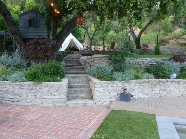 1094 Acanto Place, Bel Air, CA 90049