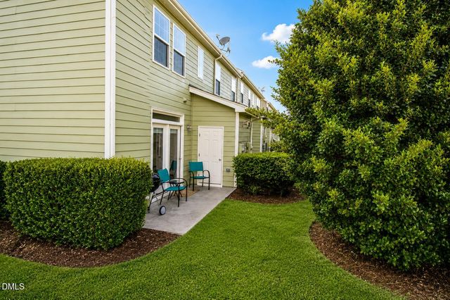 2010 Rapid Falls Road, Cary, NC 27519