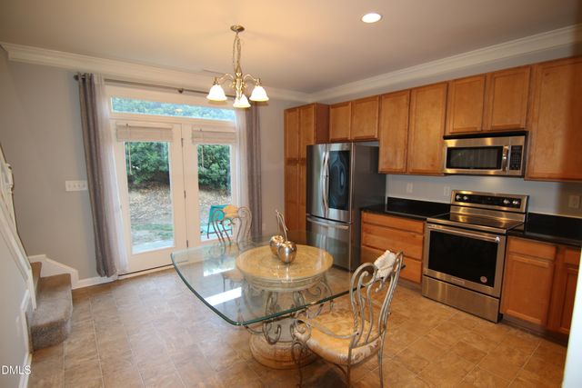 2010 Rapid Falls Road, Cary, NC 27519