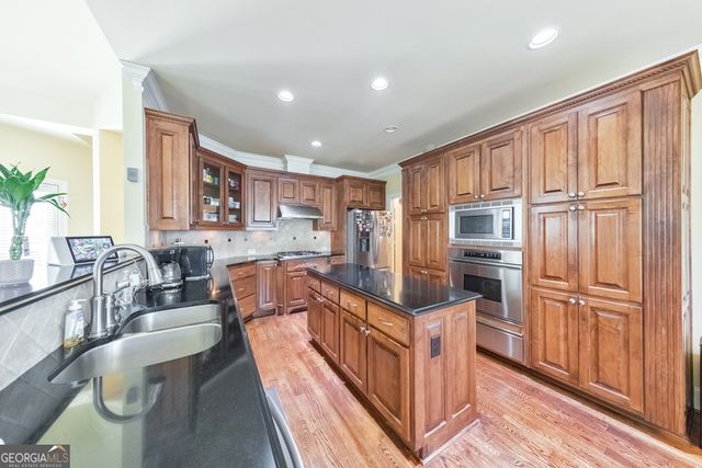930 Old Tucker Road, Stone Mountain, GA 30087