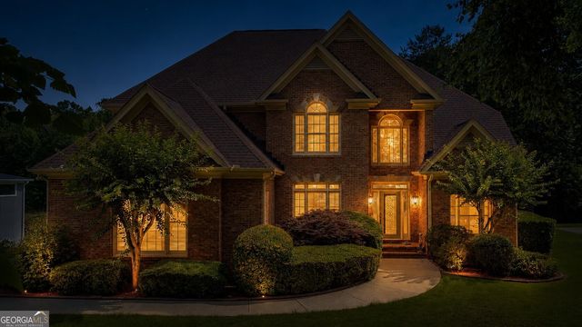 930 Old Tucker Road, Stone Mountain, GA 30087