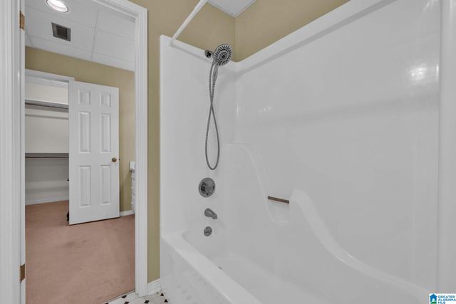 1502 BETH STREET NW, Cullman, AL 35057