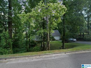 1502 BETH STREET NW, Cullman, AL 35057