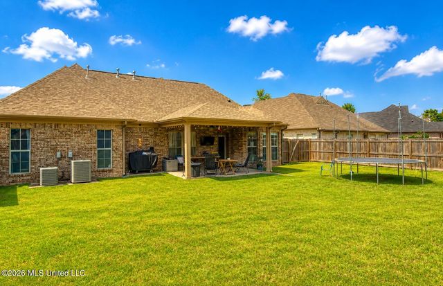5870 Antler Trail, Southaven, MS 38672