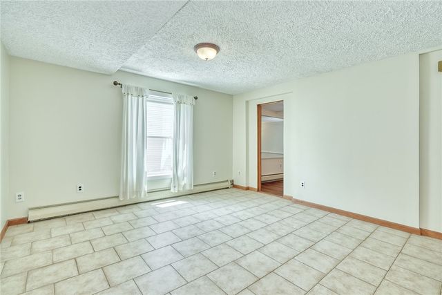 27 Martin Street, Webster, NY 14580