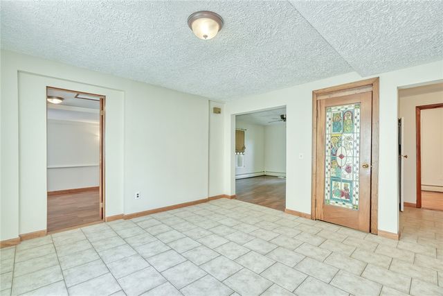 27 Martin Street, Webster, NY 14580