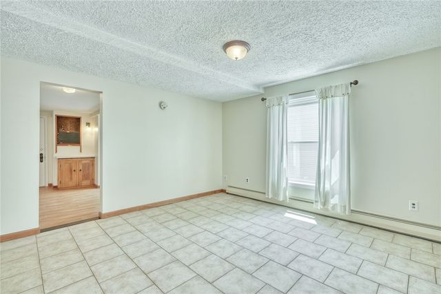 27 Martin Street, Webster, NY 14580