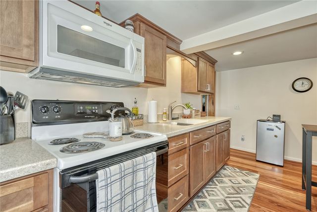 27 Martin Street, Webster, NY 14580