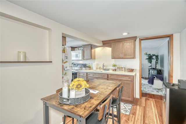 27 Martin Street, Webster, NY 14580