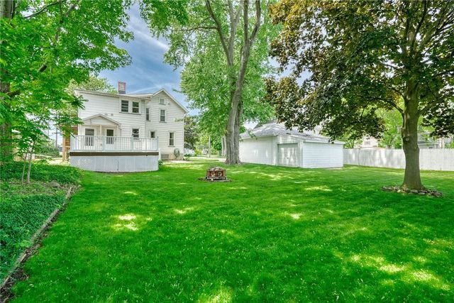 27 Martin Street, Webster, NY 14580