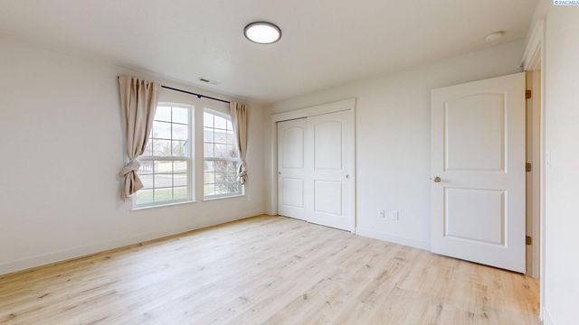 4816 Bilbao Drive, Pasco, WA 99301