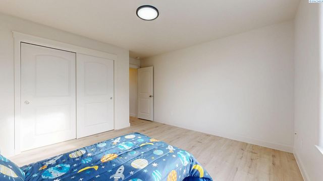 4816 Bilbao Drive, Pasco, WA 99301