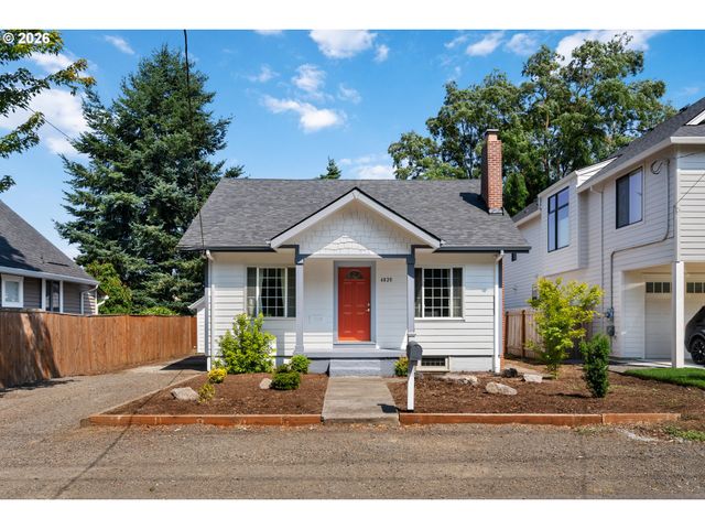 6820 N DELAWARE Ave, Portland, OR 97217