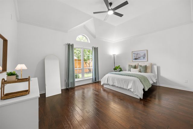 9446 Abbey Road, Irving, TX 75063