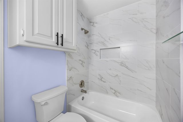 9446 Abbey Road, Irving, TX 75063
