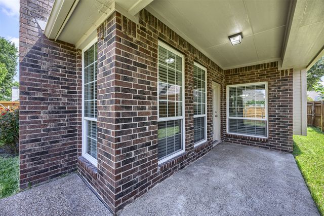 9446 Abbey Road, Irving, TX 75063