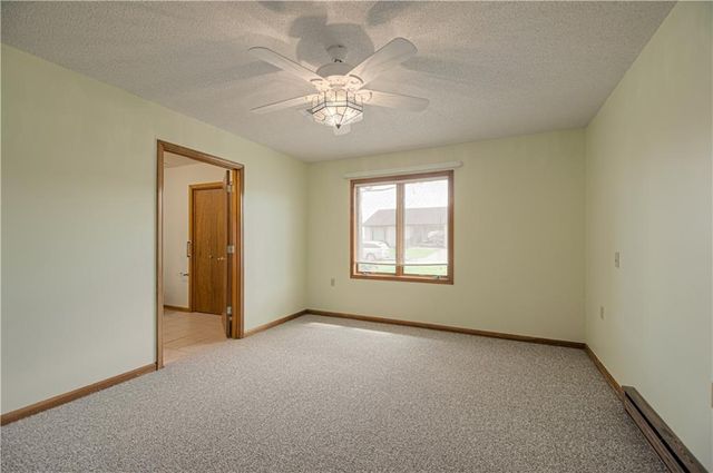 8220 E 190th Street, Belton, MO 64012