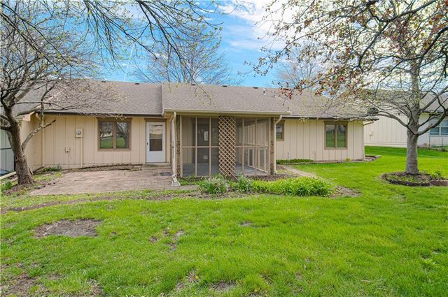 8220 E 190th Street, Belton, MO 64012