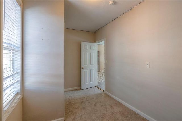 937 Riverview Avenue, Kansas City, KS 66101