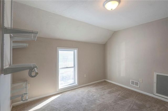 937 Riverview Avenue, Kansas City, KS 66101