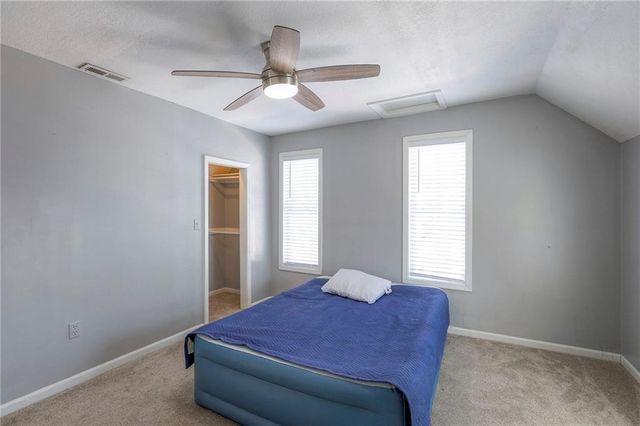 937 Riverview Avenue, Kansas City, KS 66101