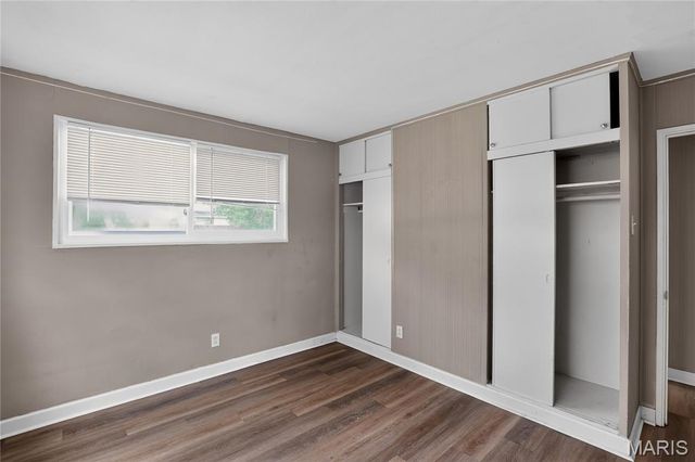 2332 Collett Drive, St Louis, MO 63136