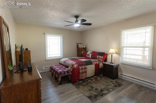 2205 N Chestnut Street, Colorado Springs, CO 80907