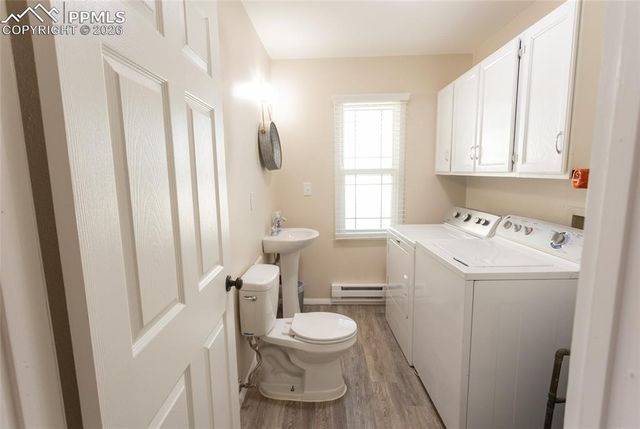 2205 N Chestnut Street, Colorado Springs, CO 80907