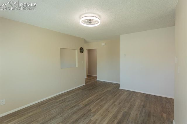 2205 N Chestnut Street, Colorado Springs, CO 80907