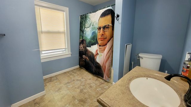 701 Dupont Street, Flint Twp, MI 48504