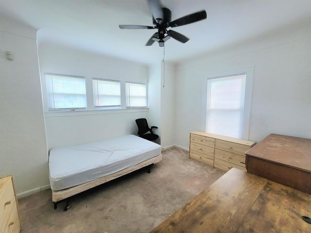 701 Dupont Street, Flint Twp, MI 48504
