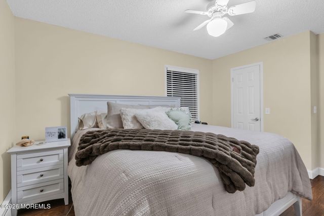 1207 Sylvania Avenue, Forked River, NJ 08731