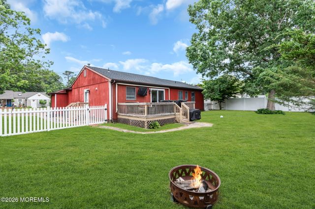 1207 Sylvania Avenue, Forked River, NJ 08731