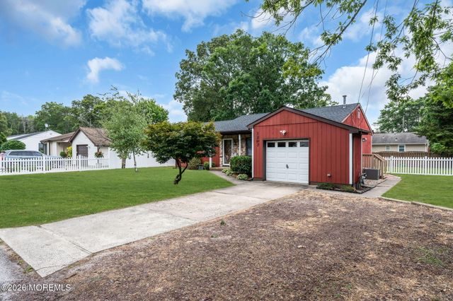 1207 Sylvania Avenue, Forked River, NJ 08731