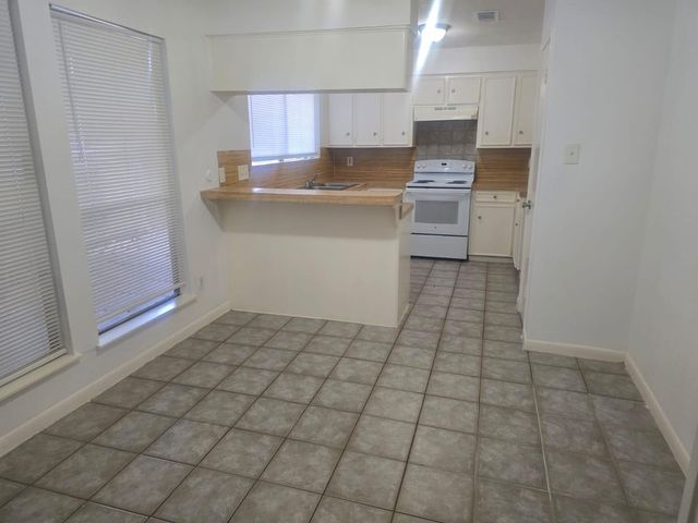 10622 Beckfield Drive, Houston, TX 77099
