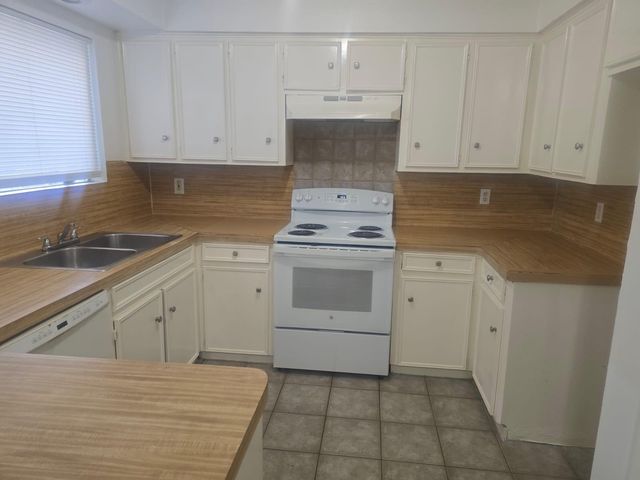 10622 Beckfield Drive, Houston, TX 77099