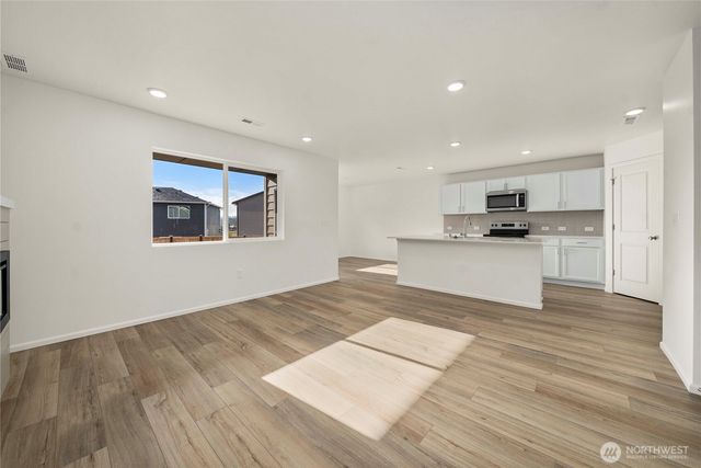 117 Willowbrook Drive, Chehalis, WA 98532