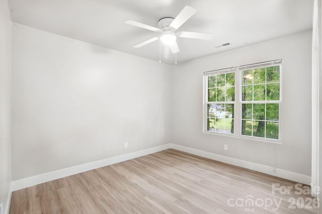 5846 Hanna Court, Charlotte, NC 28212