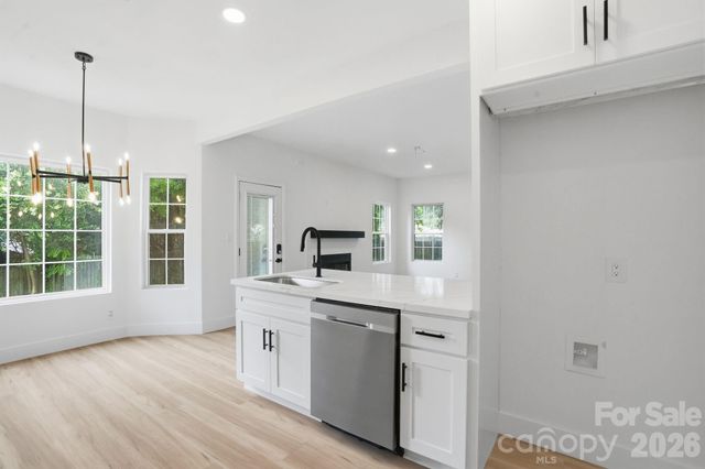 5846 Hanna Court, Charlotte, NC 28212